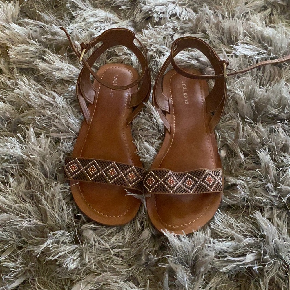 Tan strap bedazzled sandal